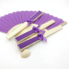 Cargar imagen en el visor de la galería, Abanicos de colores personalizables para bodas y celebraciones