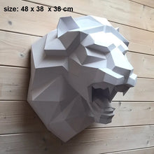 Load image into Gallery viewer, Cabeza de león decorativa de papel craft
