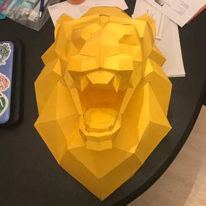 Cabeza de león decorativa de papel craft