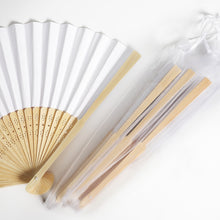 Cargar imagen en el visor de la galería, Abanicos personalizados para boda en bambú y color blanco 50 unidades
