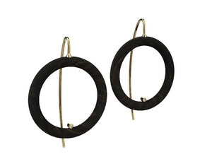 Ebony, gold and diamond earrings Kuro model