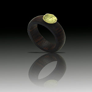 Yurika model natural cocobolo wood and gold ring