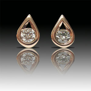 Pendientes de oro y diamantes modelo Horus