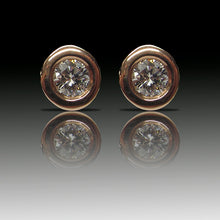 Load image into Gallery viewer, Horus model gold and diamond earrings
