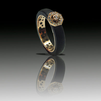 Ebony, gold and diamond ring model Roku